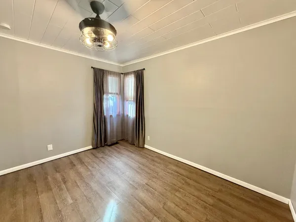 $144,900 | 240 Kneale Avenue North, Thief River Falls, MN 56701