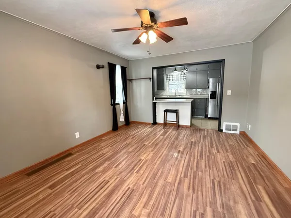 $144,900 | 240 Kneale Avenue North, Thief River Falls, MN 56701