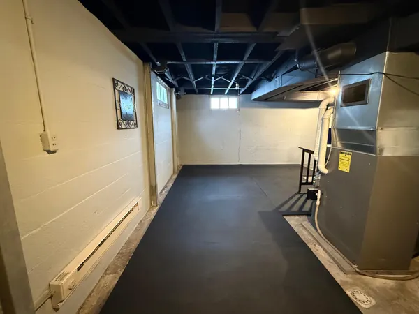 $144,900 | 240 Kneale Avenue North, Thief River Falls, MN 56701