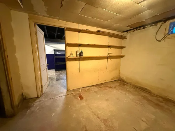 $144,900 | 240 Kneale Avenue North, Thief River Falls, MN 56701