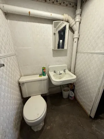 $144,900 | 240 Kneale Avenue North, Thief River Falls, MN 56701