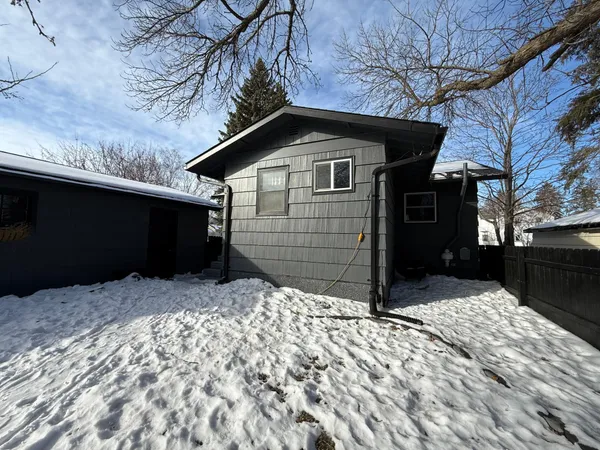 $144,900 | 240 Kneale Avenue North, Thief River Falls, MN 56701