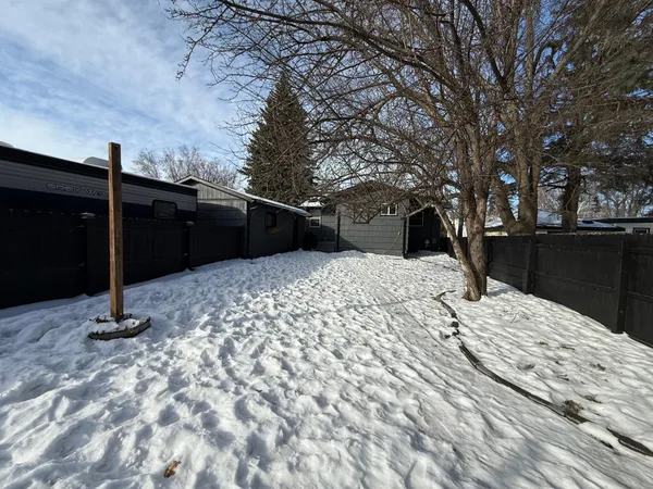 $144,900 | 240 Kneale Avenue North, Thief River Falls, MN 56701