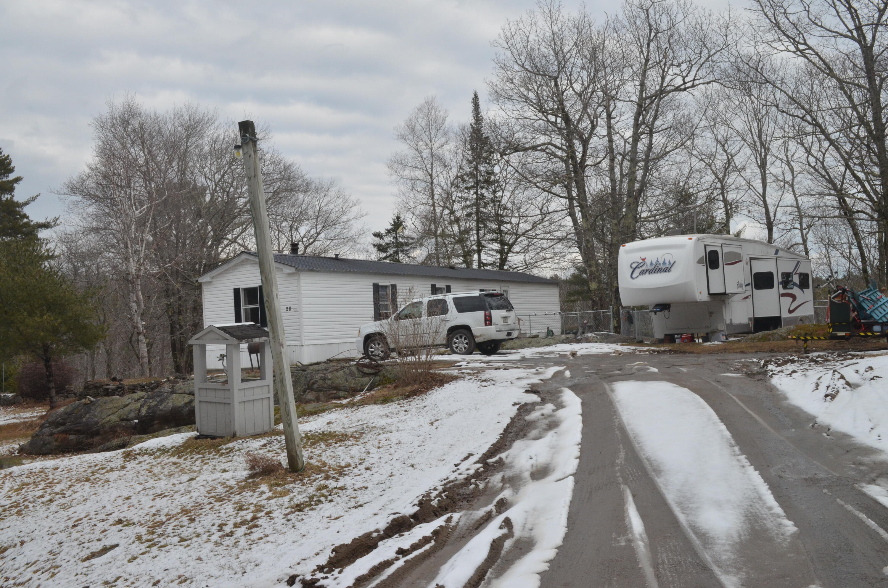 28 Knickerbocker Road Boothbay, ME 04537 - Photo 10 of 16 View from street