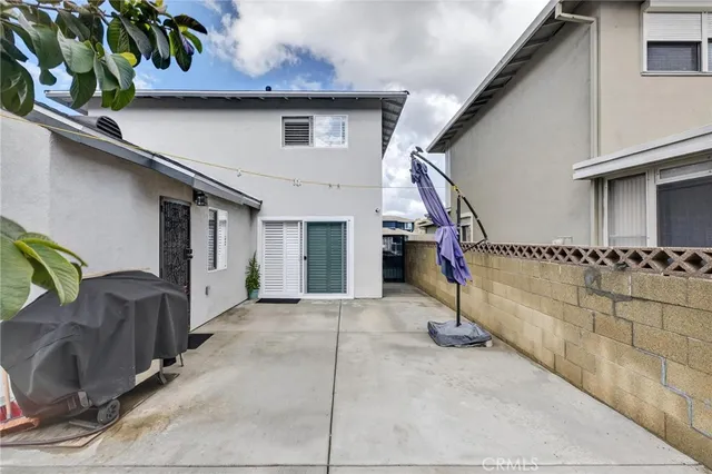$899,000 | 910 East Meadbrook Street, Carson, CA 90746