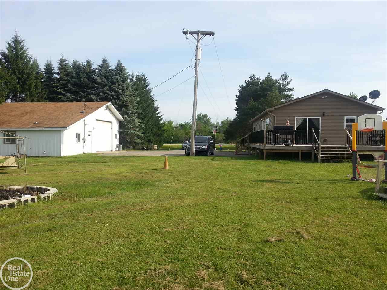 9505 Brandon Road Avoca, MI 48006 - Photo 30 of 45