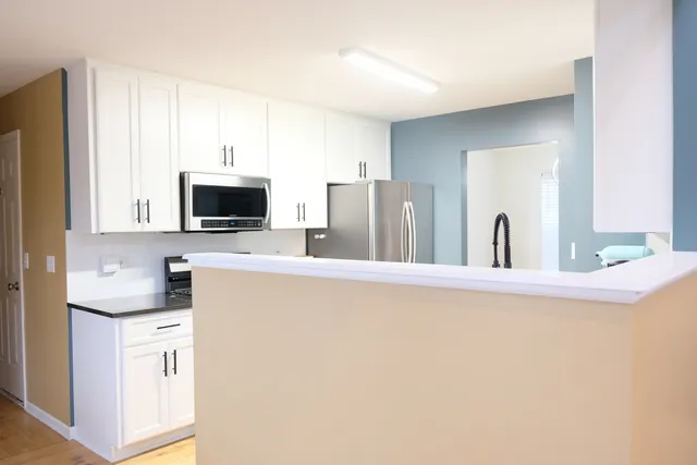 $565,000 | 3408 Parliament Lane, Naperville, IL 60564