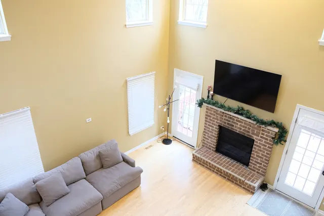 $565,000 | 3408 Parliament Lane, Naperville, IL 60564