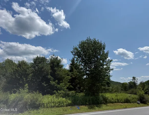 $27,500 | 6192 New York 22, Salem, NY 12865