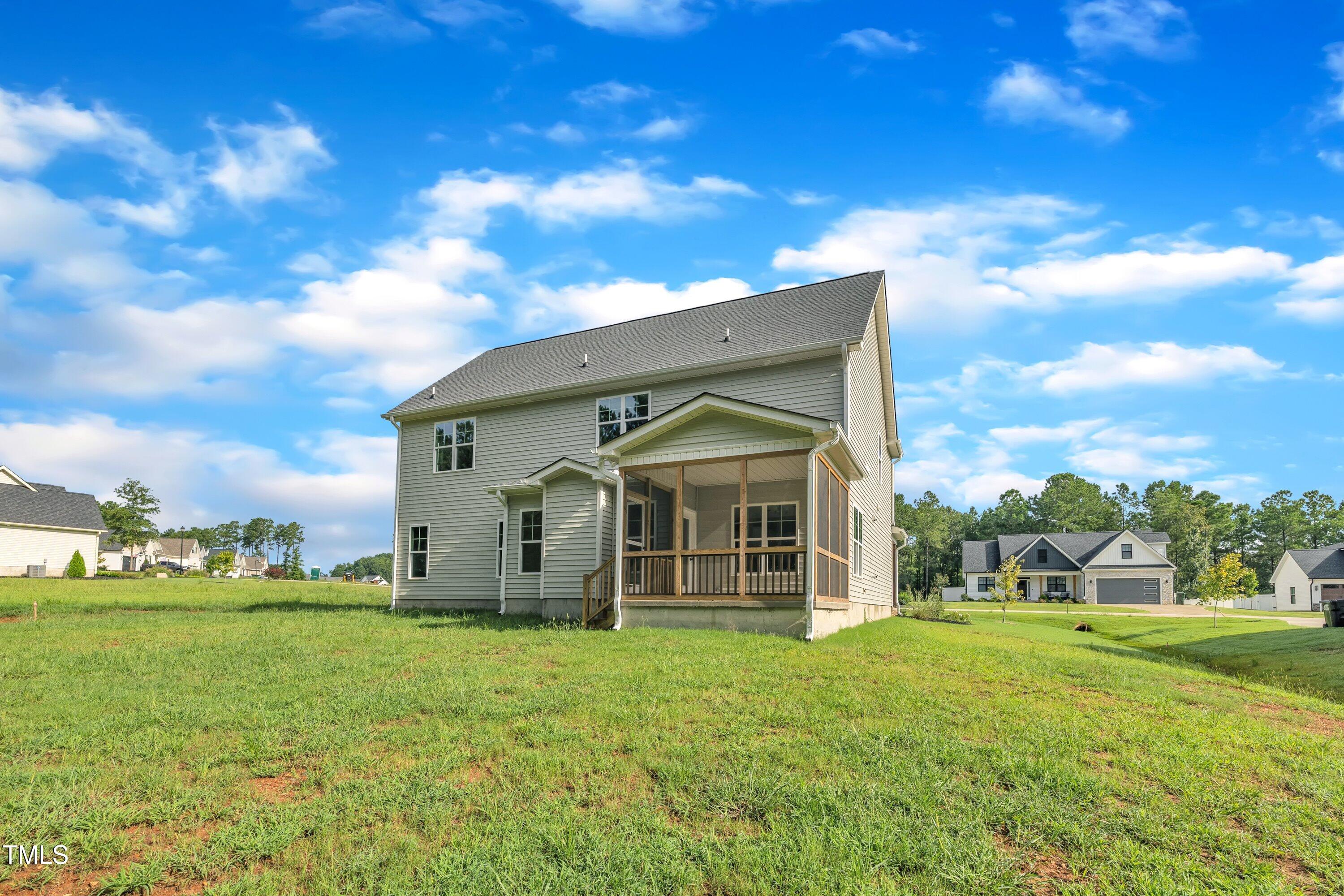 358 Coats Ridge Drive Benson, NC 27504 - Photo 15 of 52 49-358 Coats Rdg Dr-10