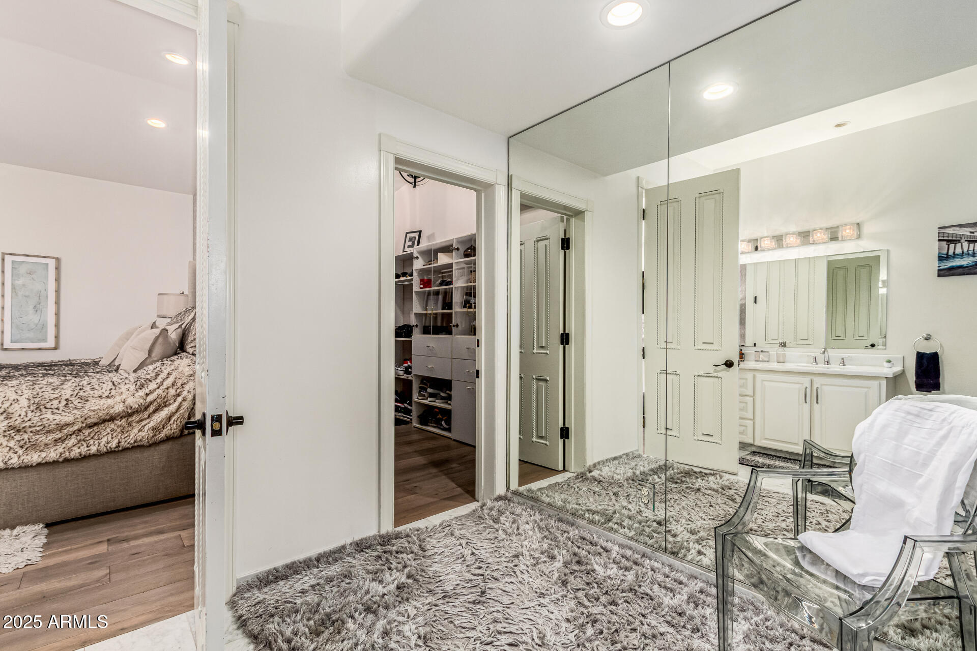 6050 North Paradise View Drive Paradise Valley, AZ 85253 - Photo 36 of 79 a view of a livingroom with furniture and front door