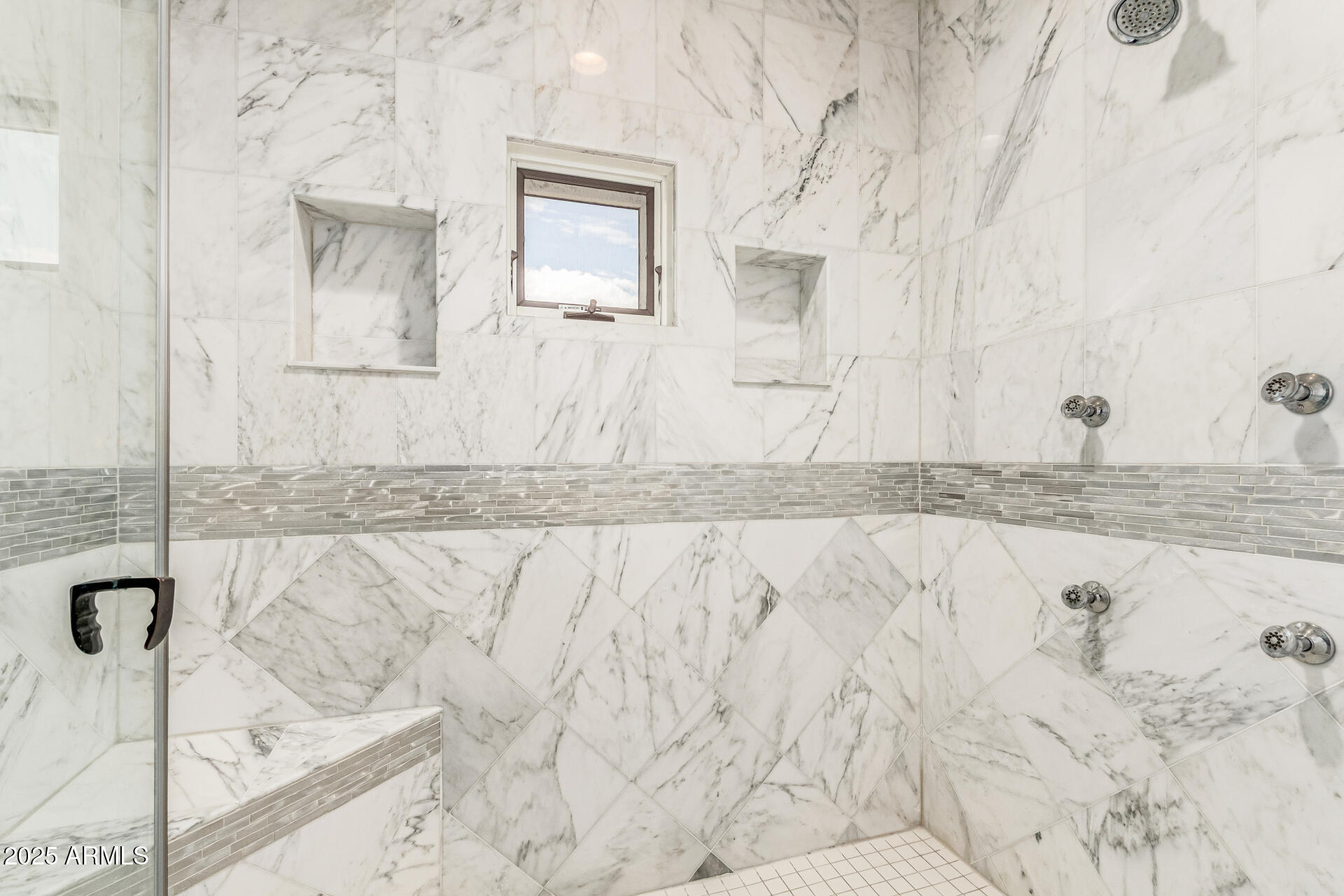 6050 North Paradise View Drive Paradise Valley, AZ 85253 - Photo 38 of 79 57 - Paradise View