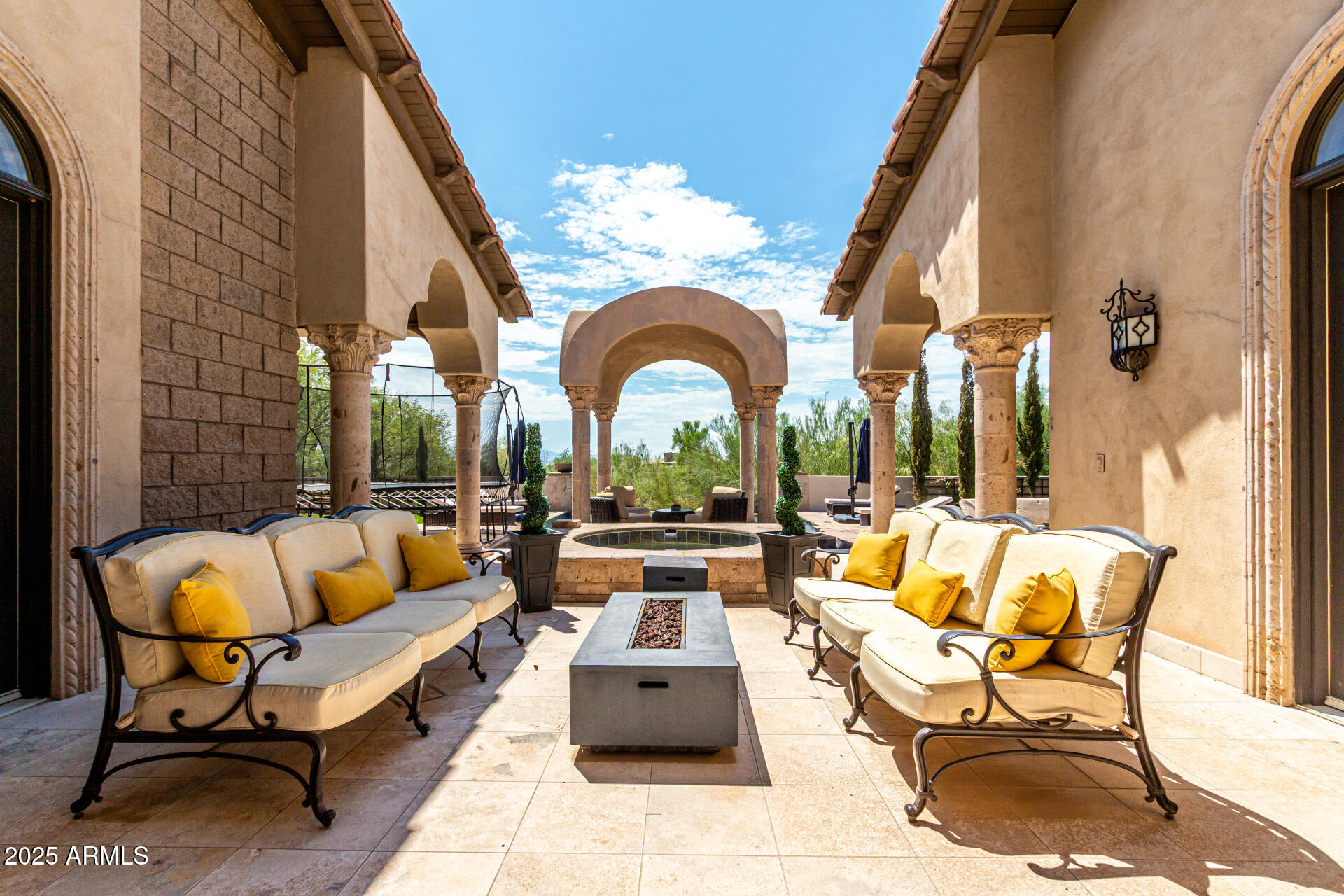 6050 North Paradise View Drive Paradise Valley, AZ 85253 - Photo 69 of 79 a outdoor space with patio furniture