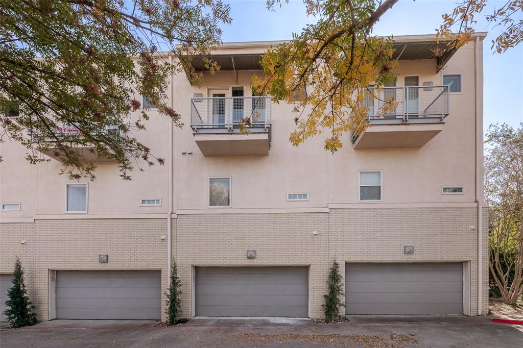 6927 Sumner Street, Unit 6927 The Colony, TX 75056 - Photo 20 of 22 a front view of a house with balcony