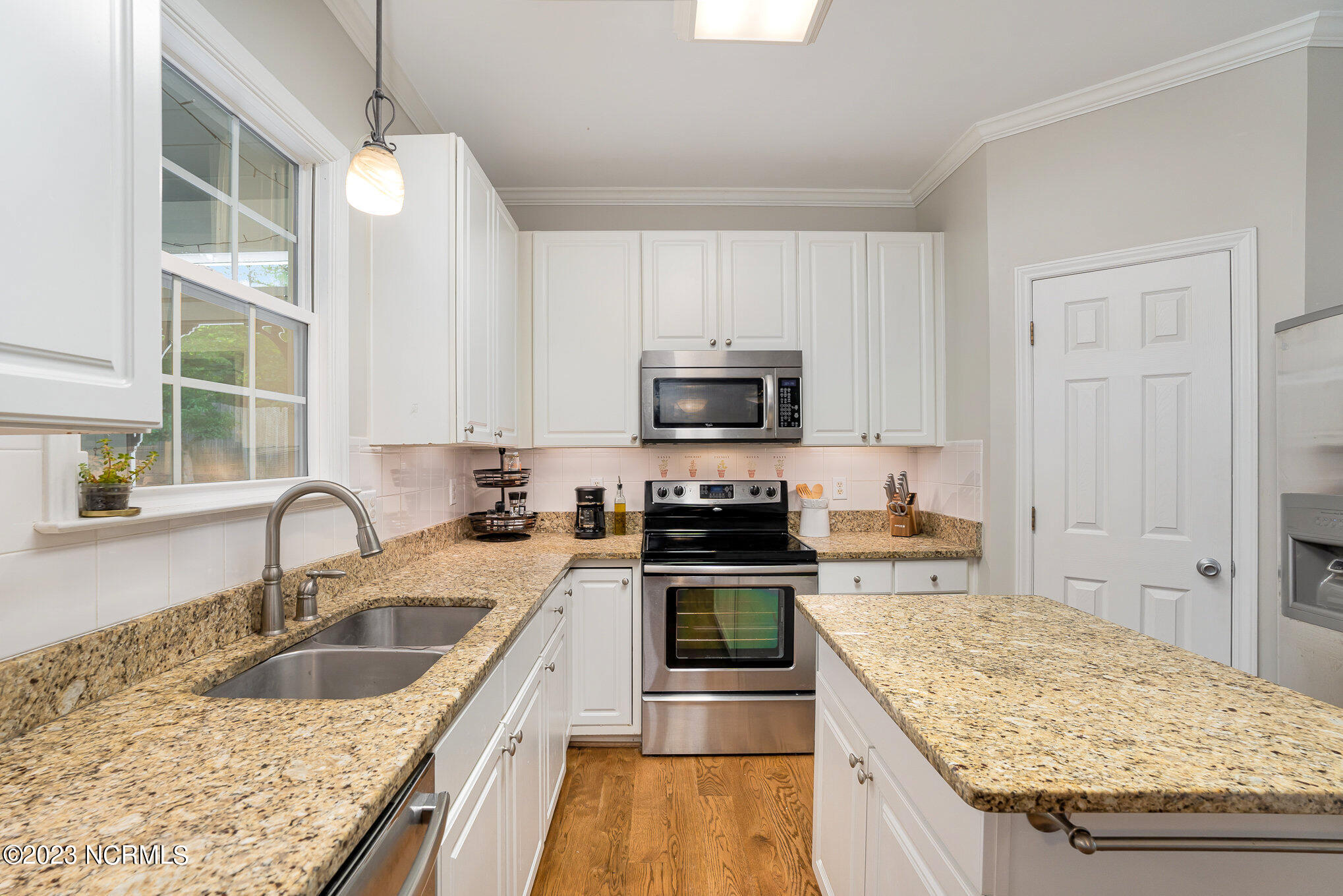 1209 Blackburn Road Apex, NC 27502 - Photo 13 of 38 Kitchen 2