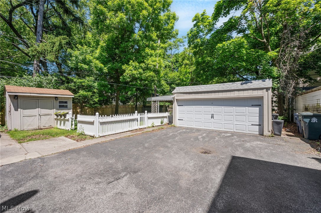 2075 Coventry Road, Unit 2 Cleveland Heights, OH 44118 - Photo 31 of 39