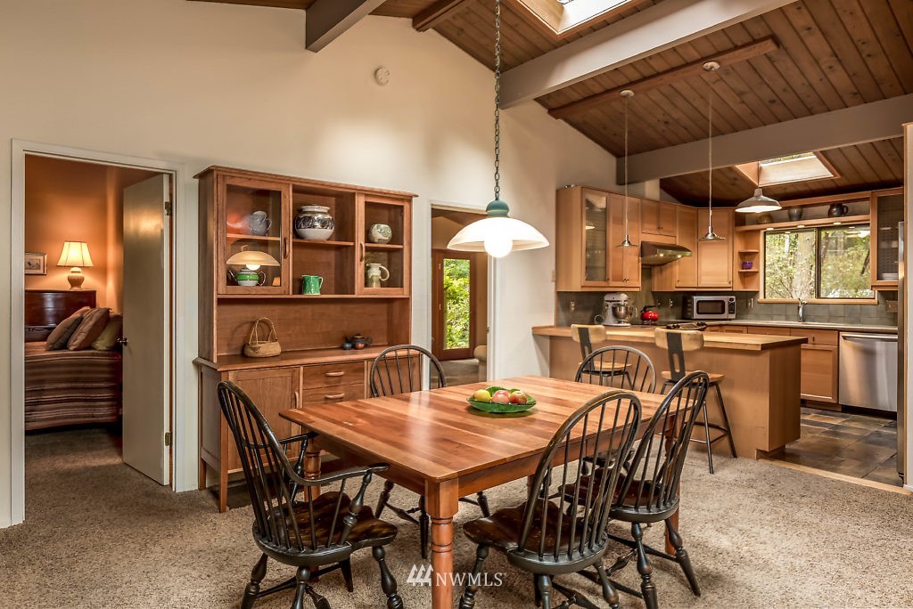 104 North Pheasant Run Road Coupeville, WA 98239 - Photo 6 of 25 Gallery Image 6