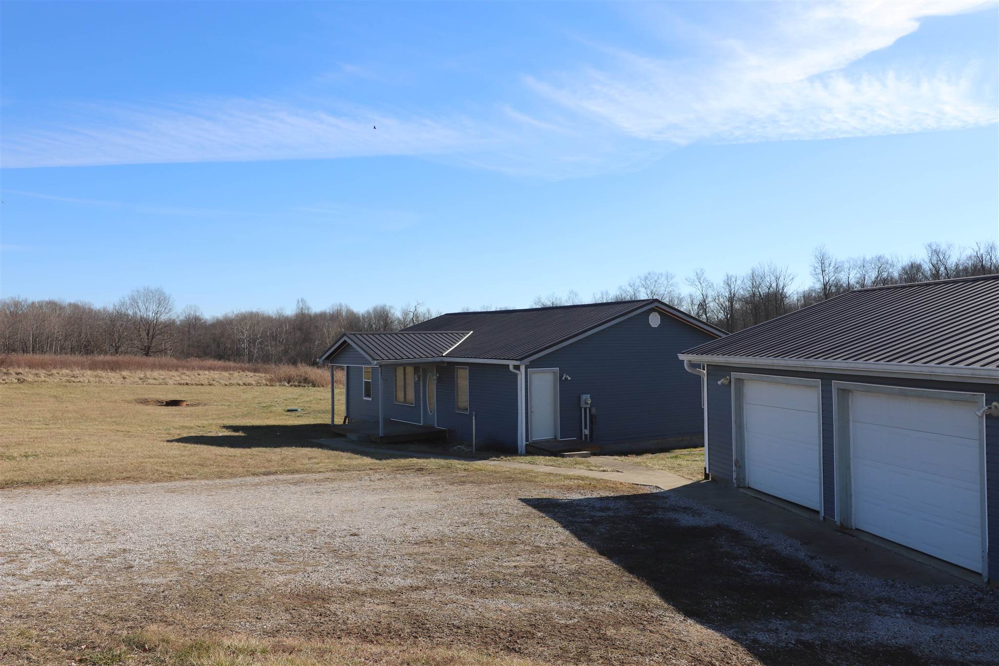 5684 North Cox Road Bloomfield, IN 47424 - Photo 5 of 28