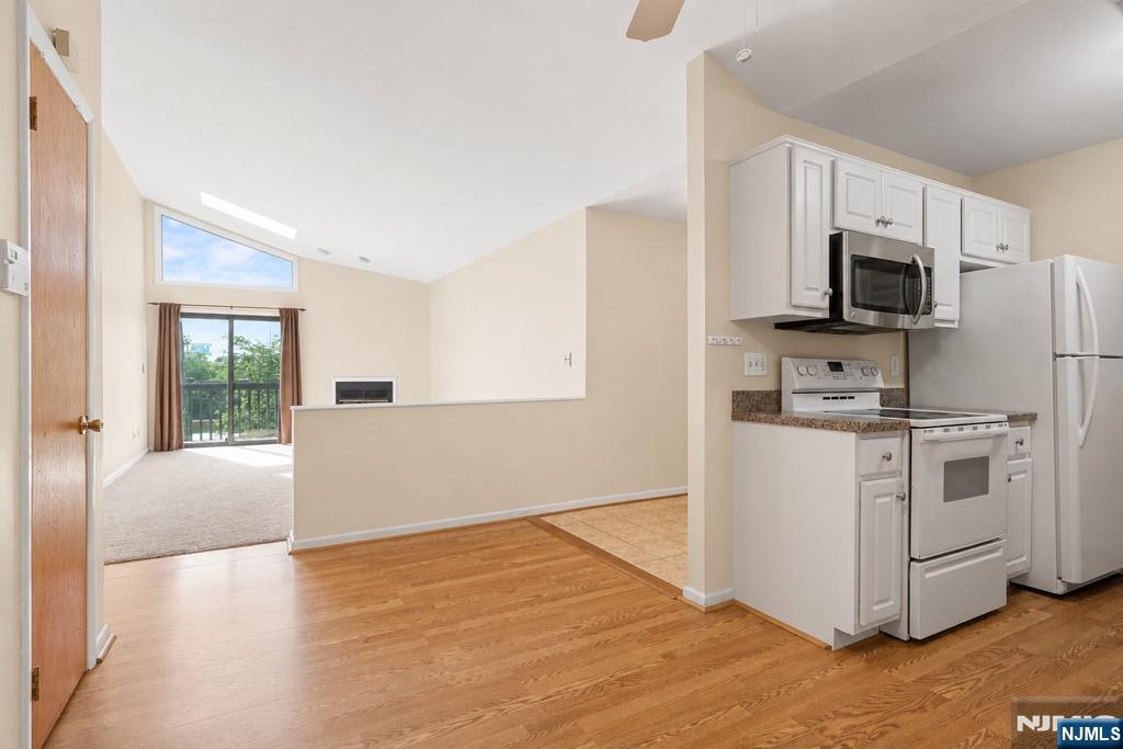 555 Riverside Avenue, Unit 9 Rutherford, NJ 07070 - Photo 8 of 23