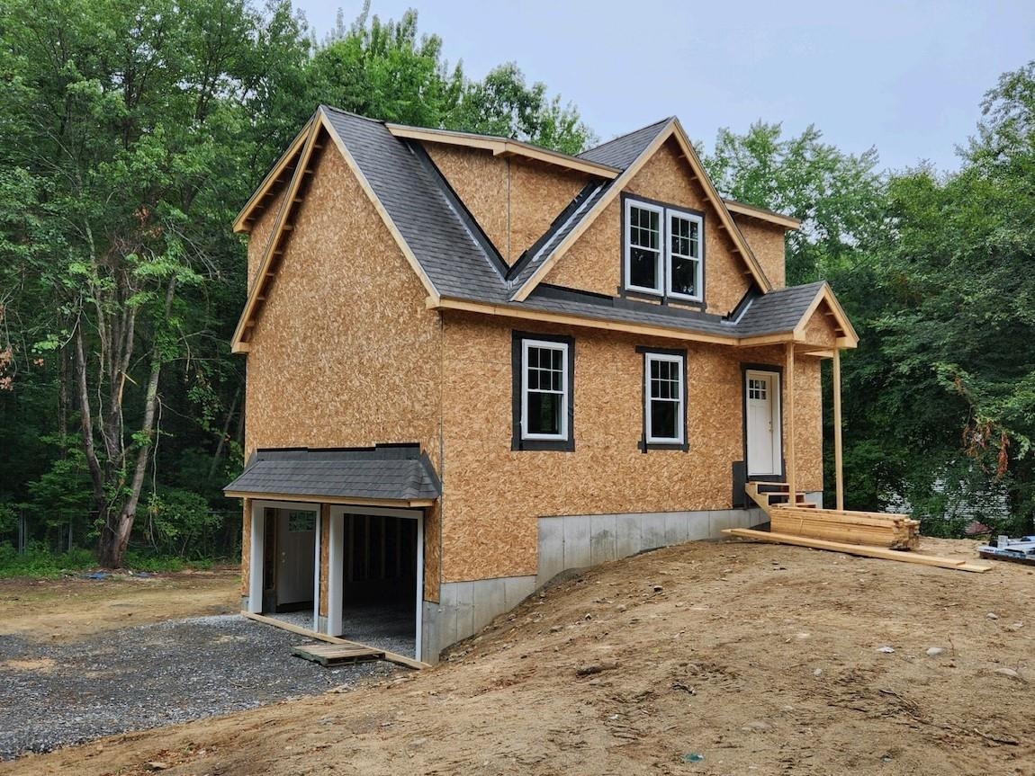 47 Elizabeth Road Sandown, NH 03873 - Photo 3 of 8