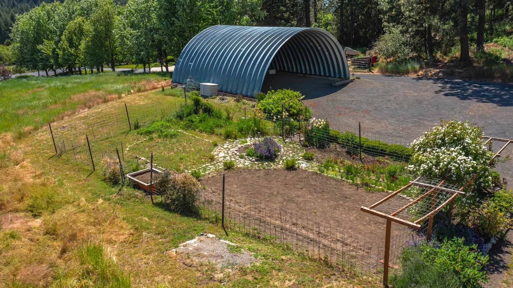 8225 South Regal Road Spokane, WA 99223 - Photo 21 of 50