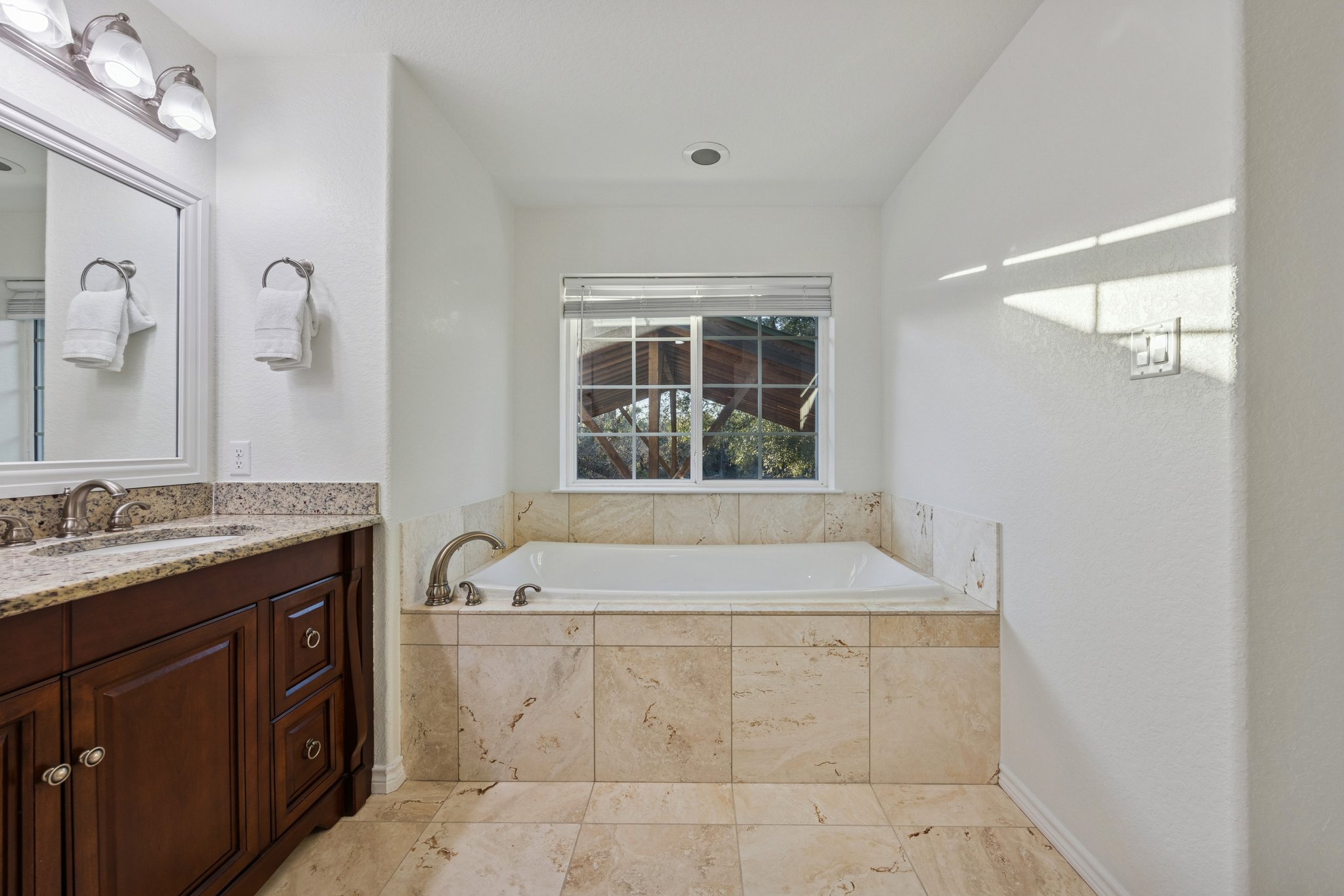 16206 Sweetwood Trail Austin, TX 78737 - Photo 22 of 40