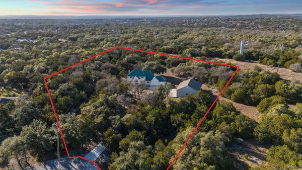 $1,595,000 | 16206 Sweetwood Trail, Austin, TX 78737