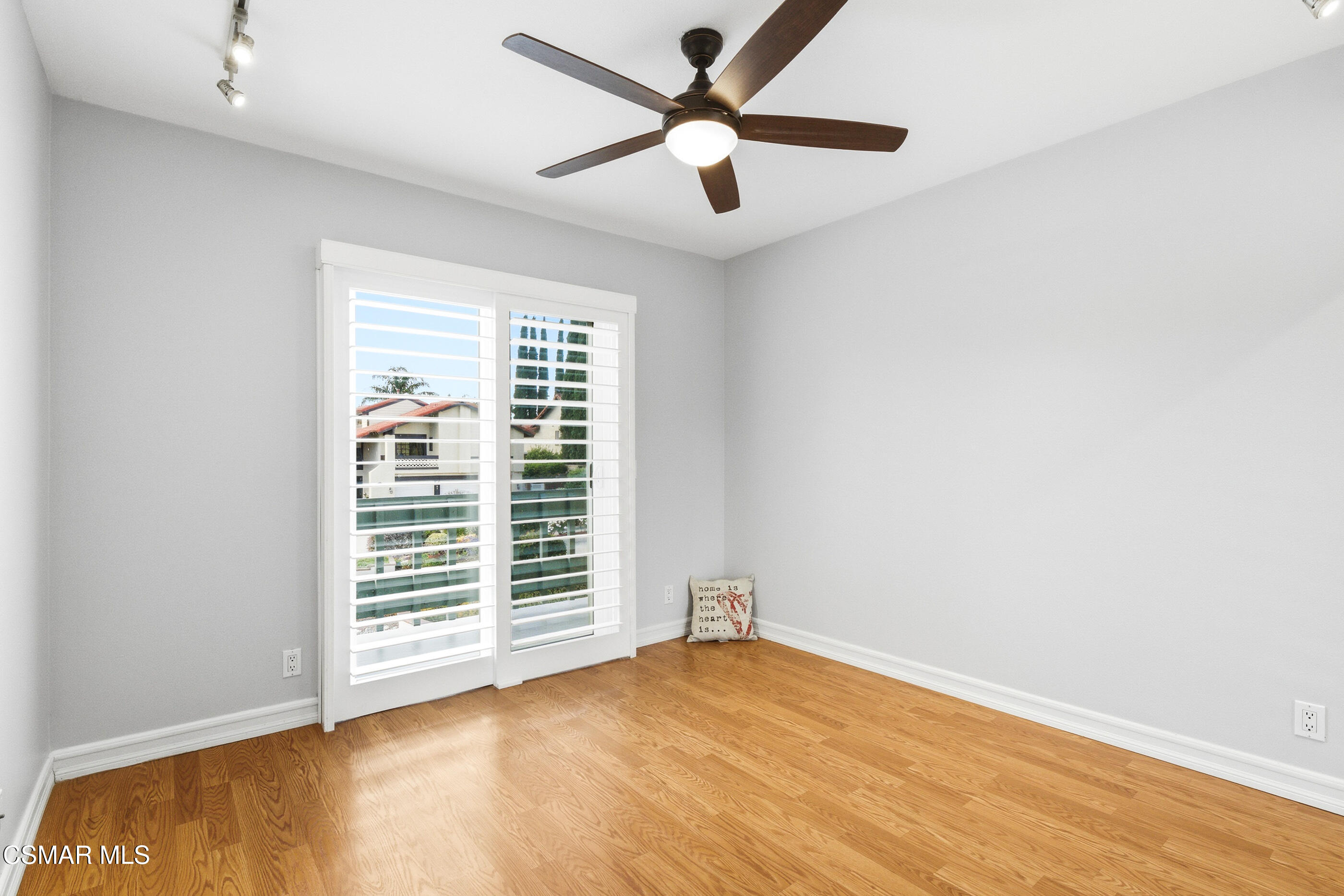 2058 Coleman Court Simi Valley, CA 93063 - Photo 39 of 60 2058 Coleman Ct Simi Valley-41