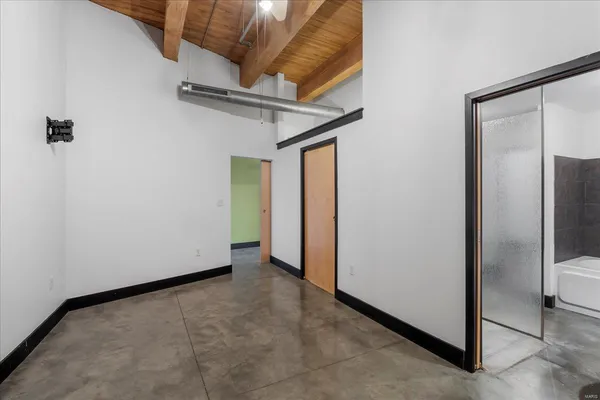 $142,000 | 1114 Washington Avenue, Unit 607, St. Louis, MO 63101