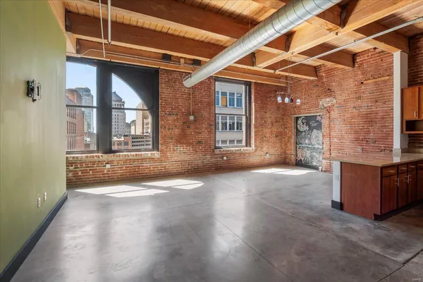 $142,000 | 1114 Washington Avenue, Unit 607, St. Louis, MO 63101