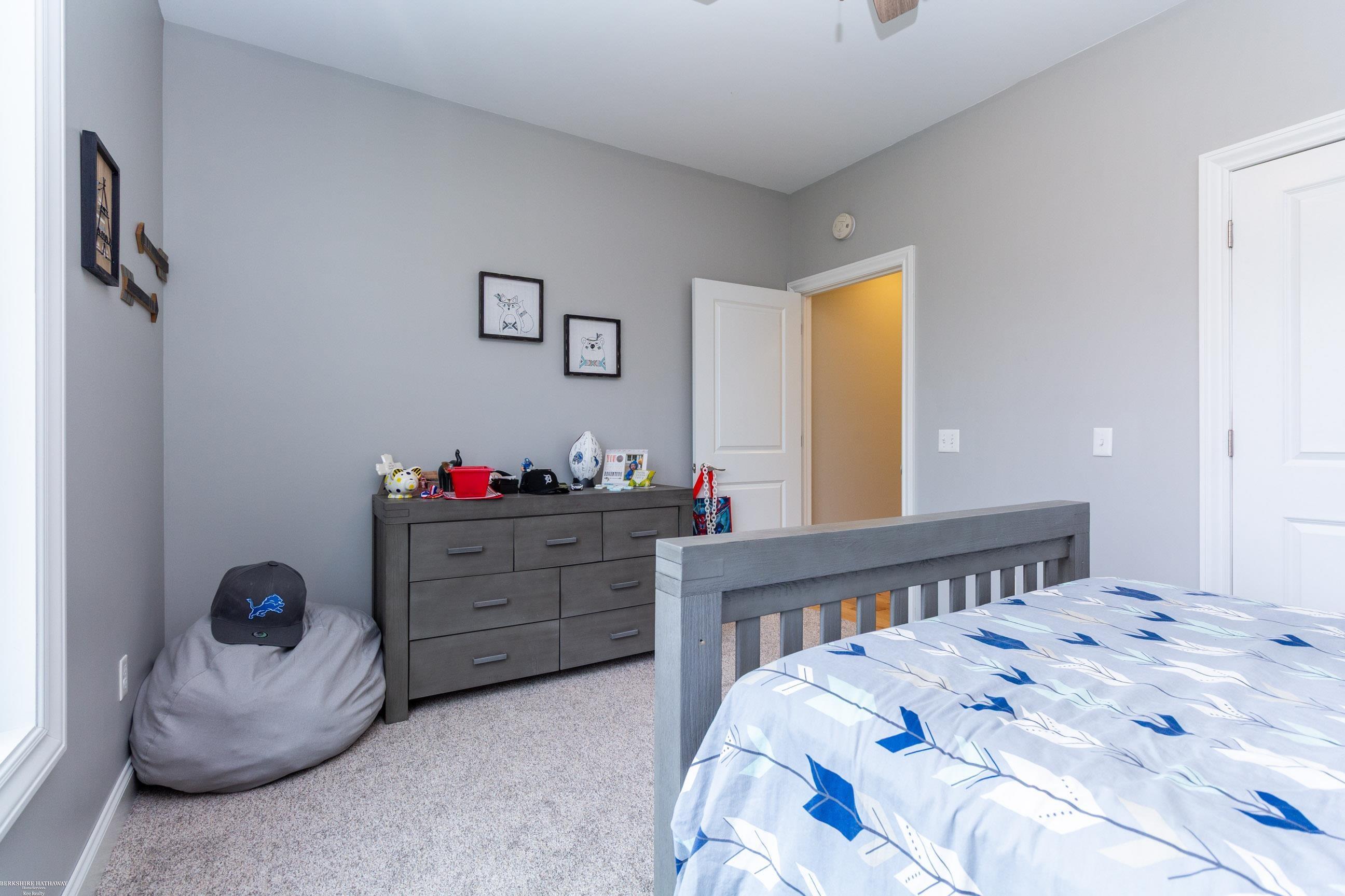 5075 Howe Road Grand Blanc, MI 48439 - Photo 28 of 65 50168656-2d7f6757-c42e-4dfc-b1c7-5d291b25cb63.JPG