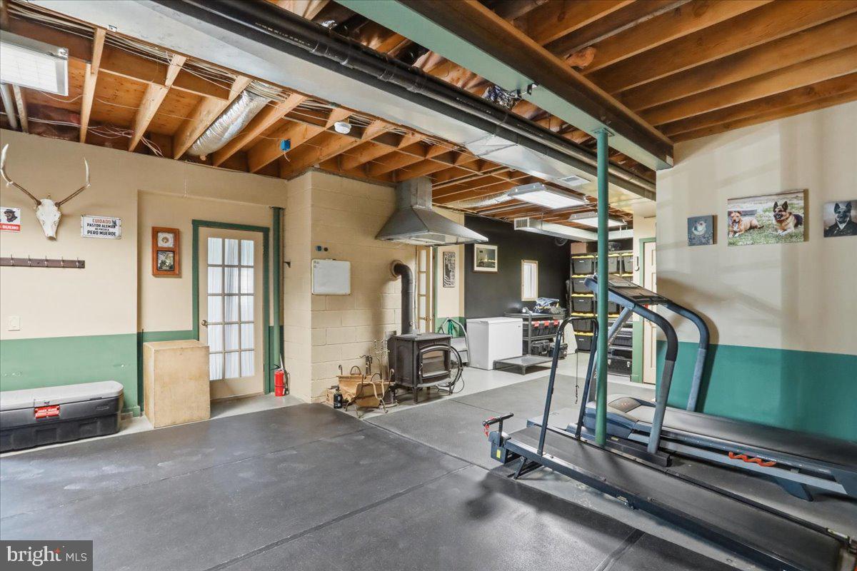 19897 Foresthill Road Bluemont, VA 20135 - Photo 36 of 39 a view of a room with gym equipment