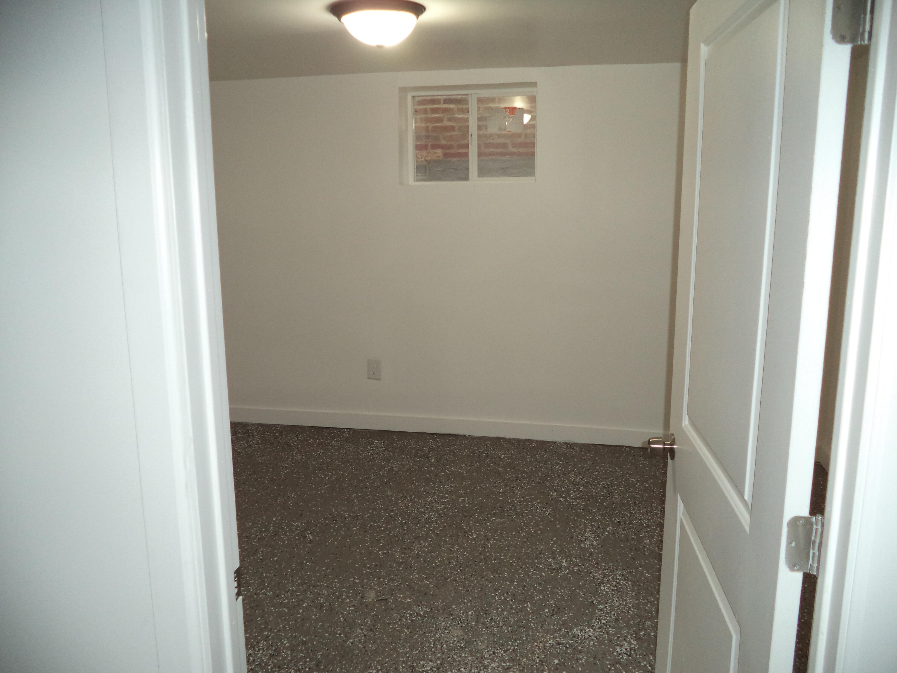 4173 Jackson Street Gary, IN 46408 - Photo 7 of 26 3000x2250