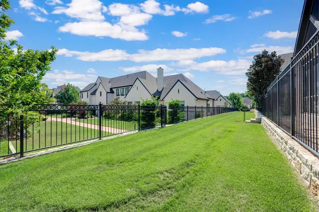 $750,000 | 49 Fawn Wood Drive, Dallas, TX 75248
