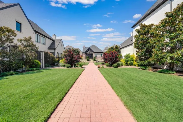 $750,000 | 49 Fawn Wood Drive, Dallas, TX 75248