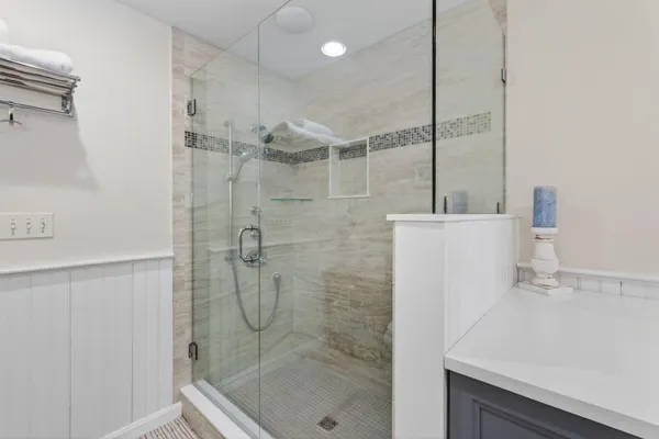 $699,000 | 26 East Beach Road, Unit 26, Casco, ME 04015