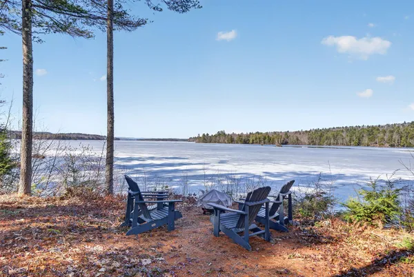 $699,000 | 26 East Beach Road, Unit 26, Casco, ME 04015