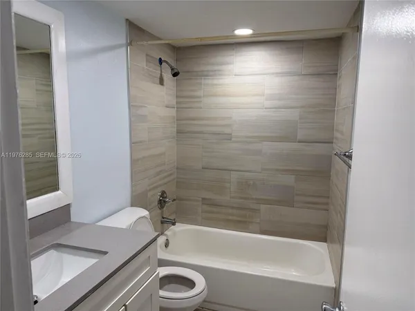 $2,350 | 8650 Southwest 133rd Avenue Road, Unit 102, Miami, FL 33183