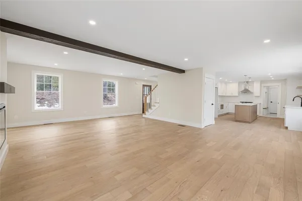 $815,000 | 234 Kingstown Road, Richmond, RI 02898