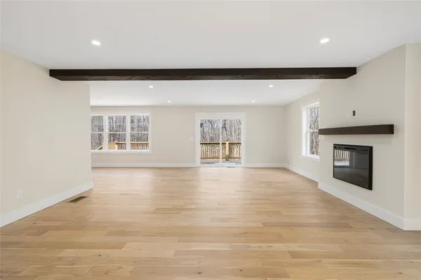 $815,000 | 234 Kingstown Road, Richmond, RI 02898