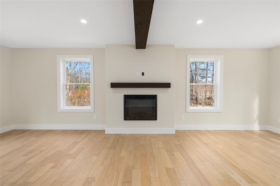 234 Kingstown Road Richmond, RI 02898 - Photo 7 of 44