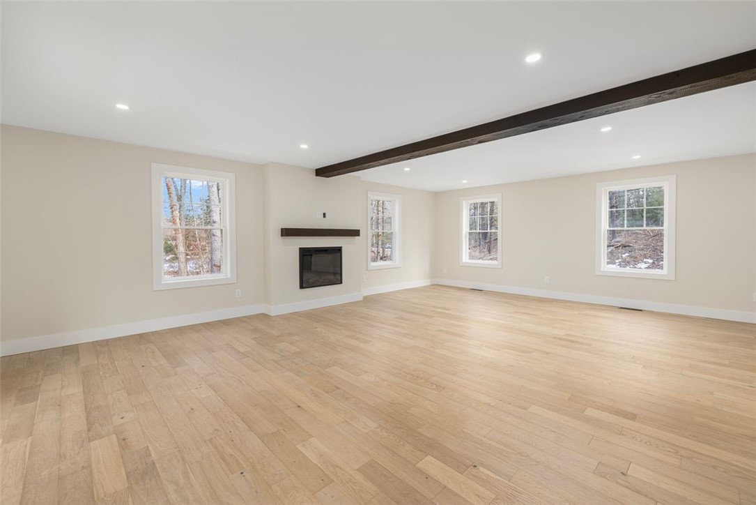 234 Kingstown Road Richmond, RI 02898 - Photo 8 of 44