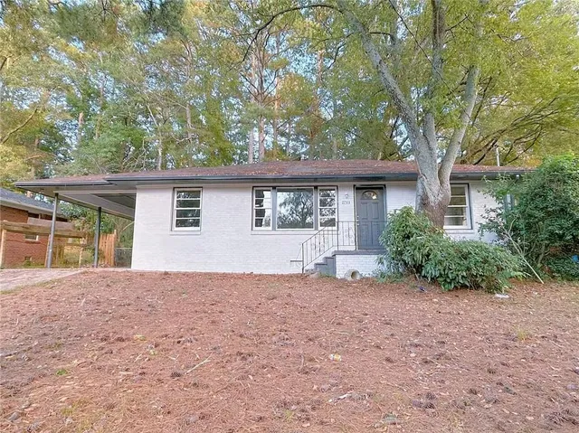 $1,595 | 2744 Fairlane Drive Southeast, Atlanta, GA 30354