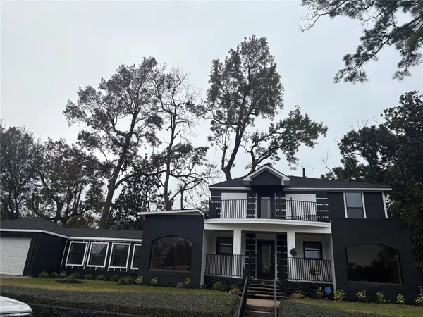 $3,700 | 1820 North MacGregor Way, Houston, TX 77023