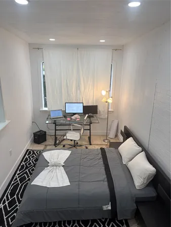 $3,700 | 1820 North MacGregor Way, Houston, TX 77023