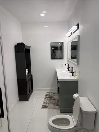 $3,700 | 1820 North MacGregor Way, Houston, TX 77023