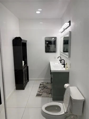 $3,700 | 1820 North MacGregor Way, Houston, TX 77023