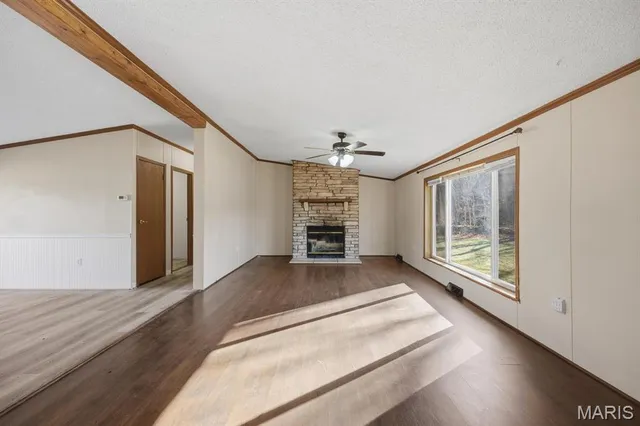 $184,999 | 9030 Stonewall Drive, Bloomsdale, MO 63627