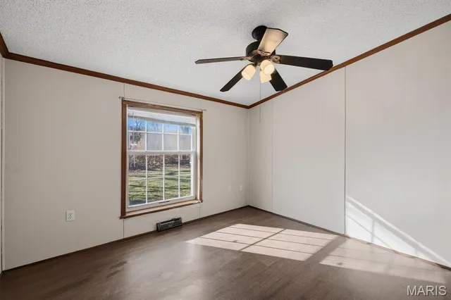 $184,999 | 9030 Stonewall Drive, Bloomsdale, MO 63627