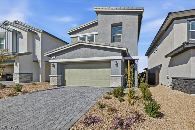 $2,400 | 530 Red Lovebird Avenue, Henderson, NV 89011